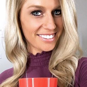 Meet your Posher, Kayce